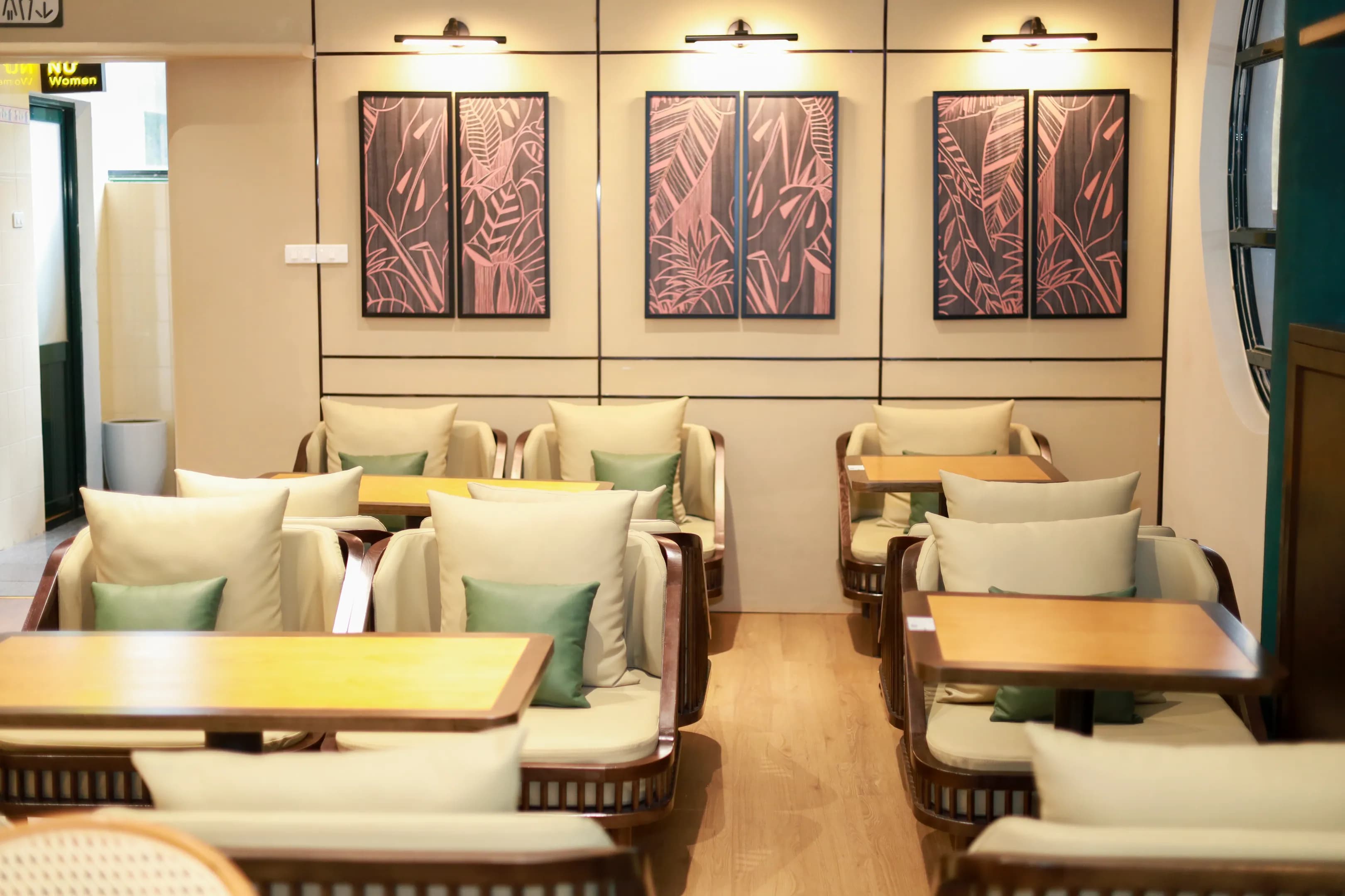 SH Premium Lounge Dong Hoi